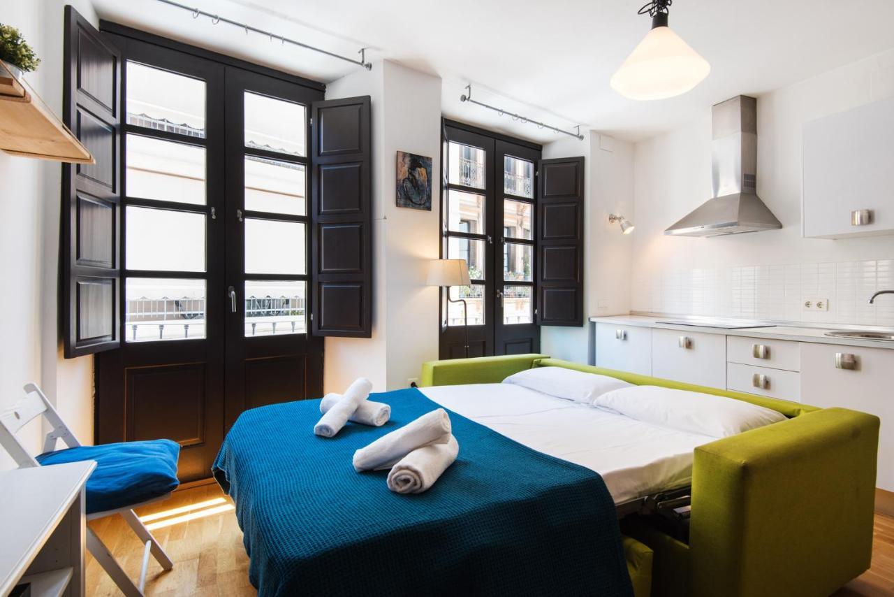 El Balcon Del Pintor, The Best Option In The Historic Center Of Malaga Apartment Exterior photo